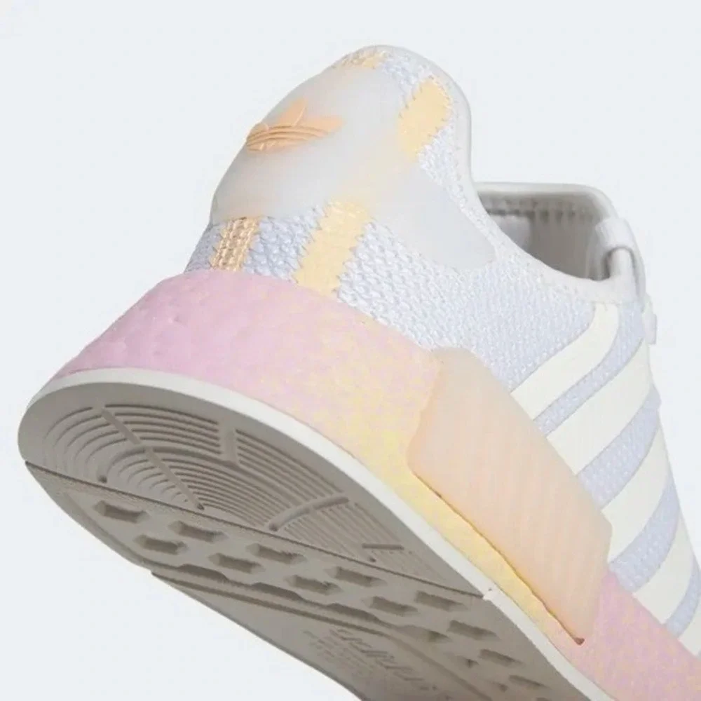 8.5W - [NEW] Women's‎ adidas NMD_R1 Shoes White HP3012